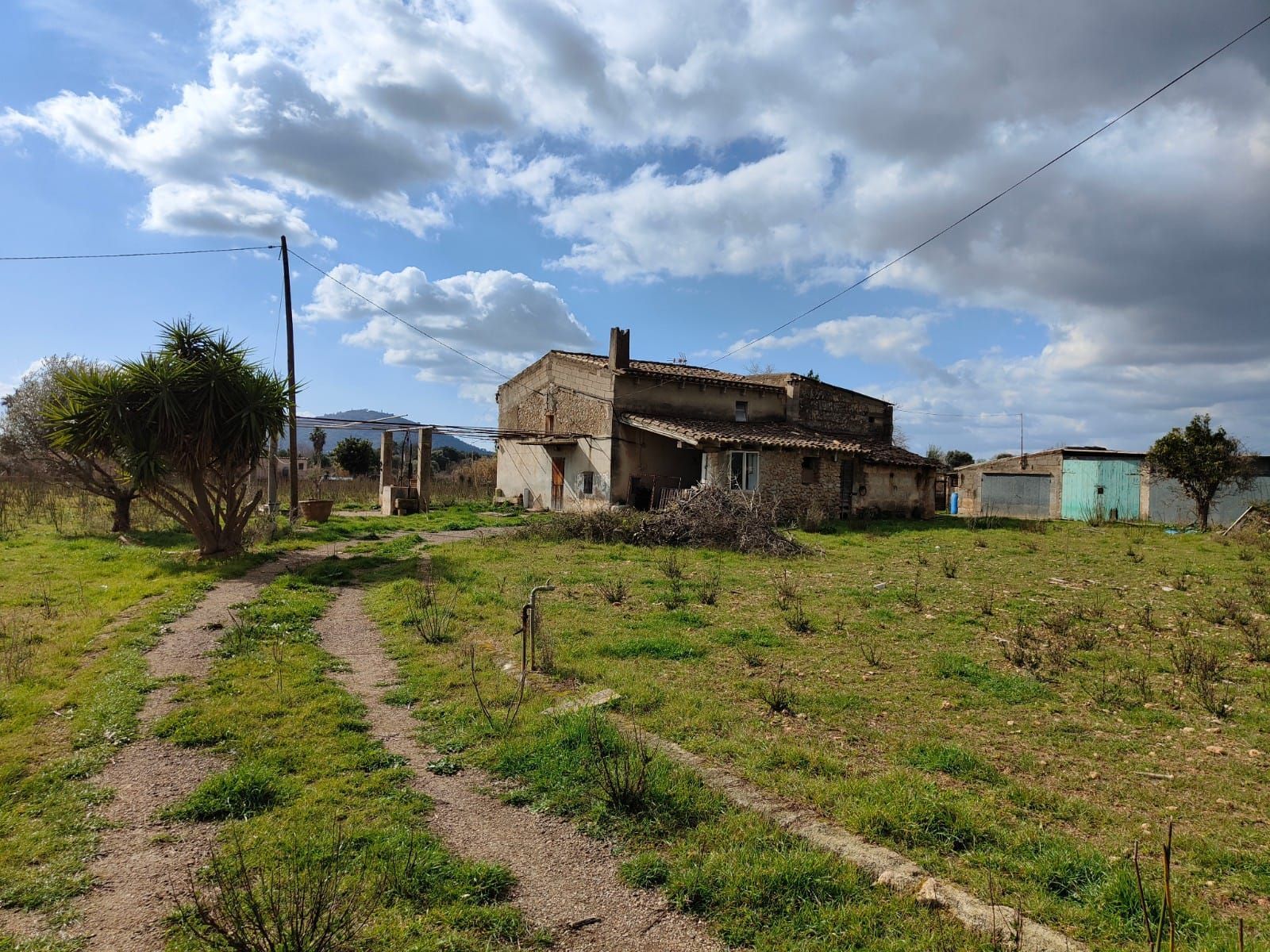 Country house for sale in Búger