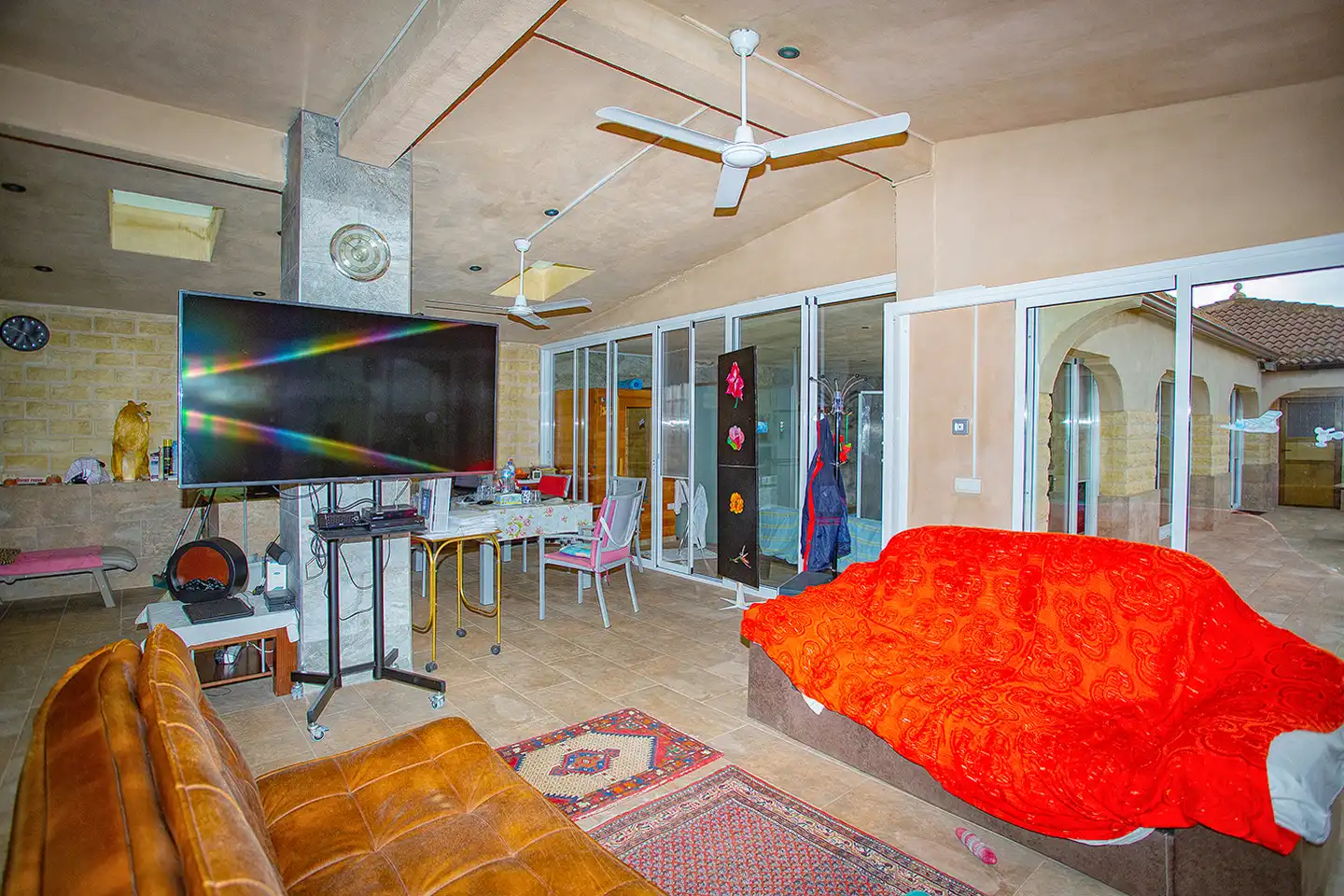 Sala de estar de Finca rústica en venta en Aspe con Aire acondicionado, Calefacción y Jardín privado