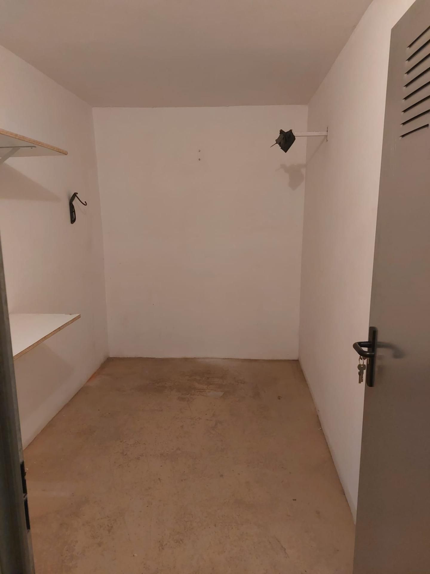 Traster de lloguer en  Valencia Capital