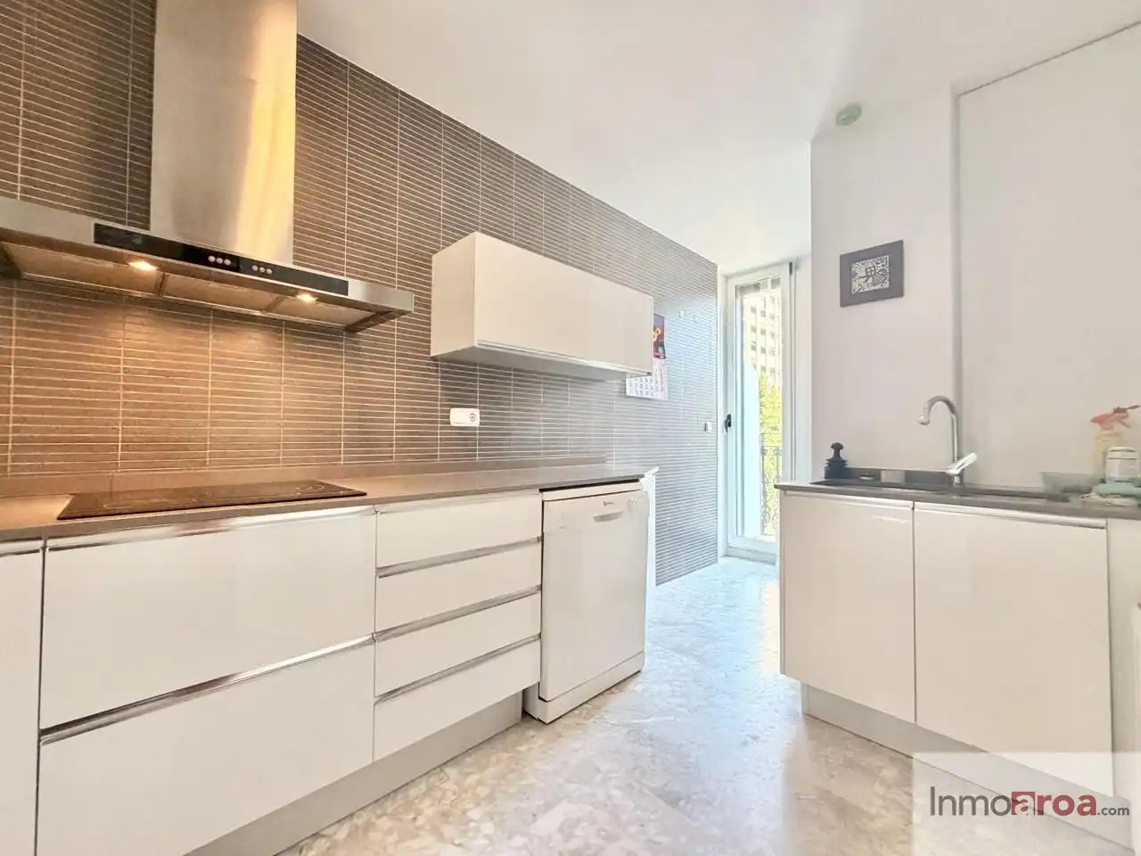 Küche von Wohnung zur Miete in Valencia mit Klimaanlage, Heizung und Möbliert