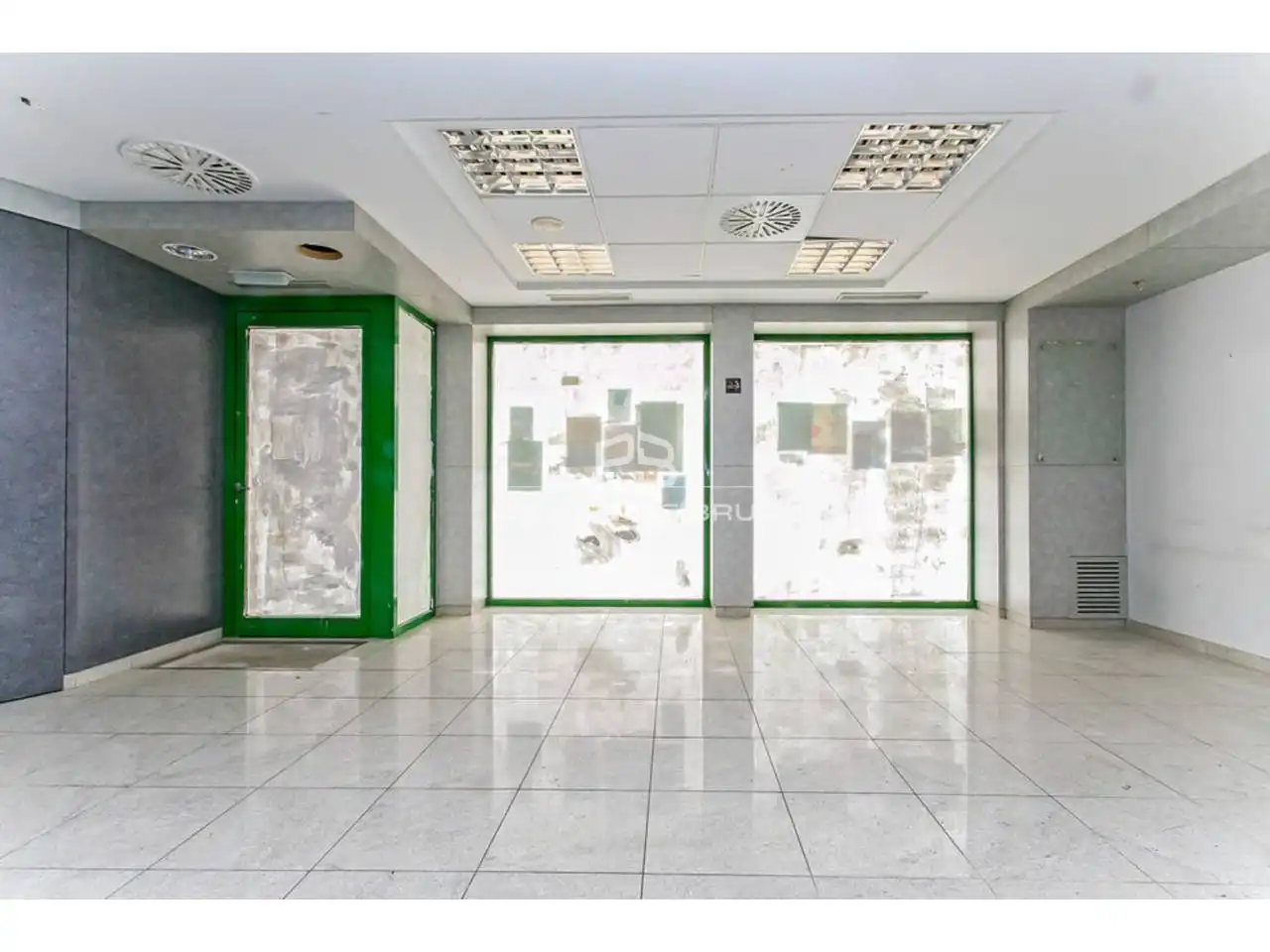 Locale commerciale in vendita a Plaza Vila, imagen 9