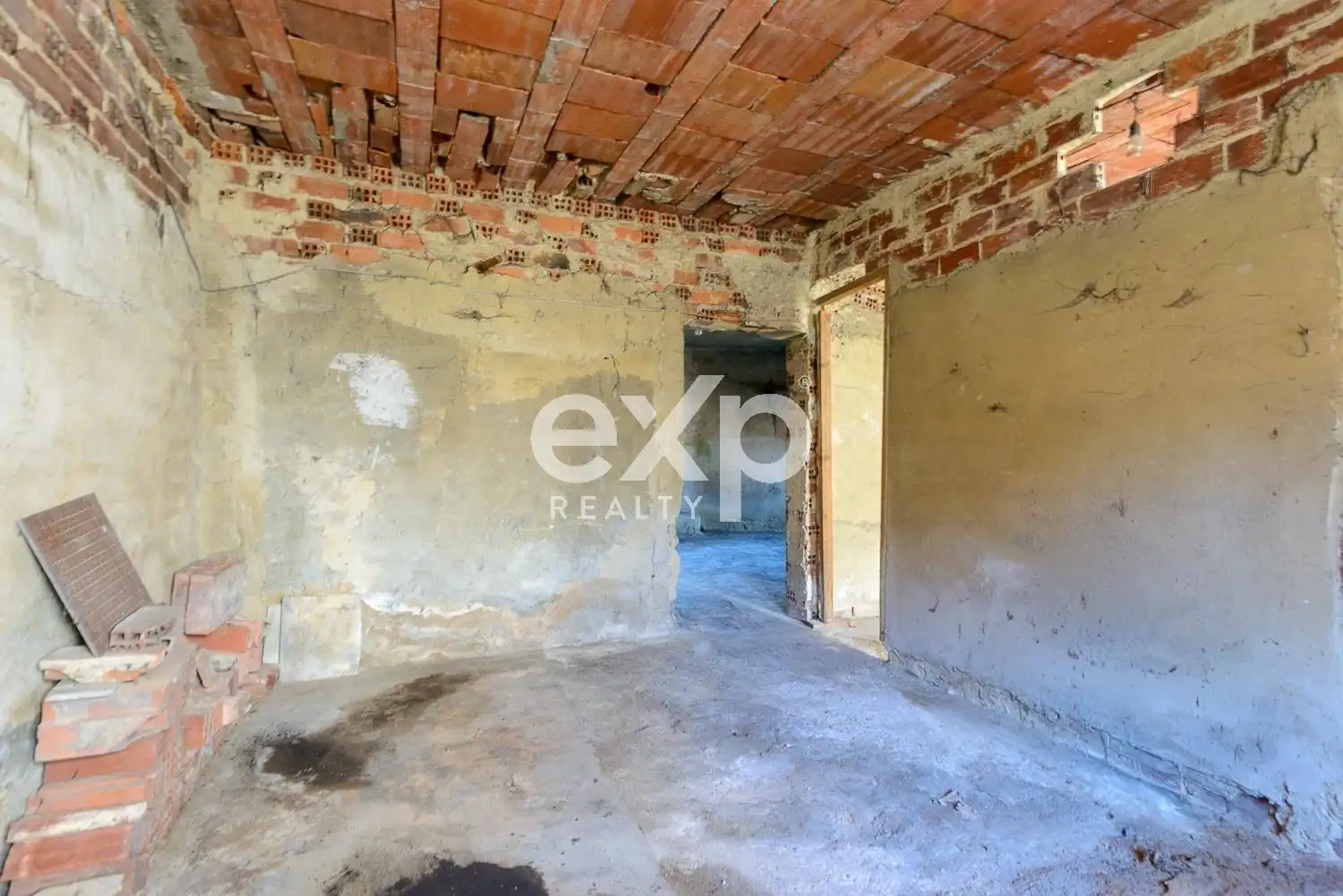 Casa o xalet en venda en Lena amb Traster i Moblat