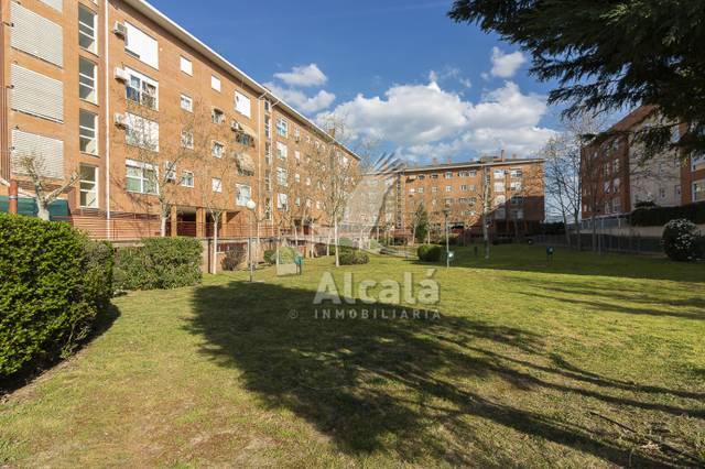 Piso en Venta en Espartales