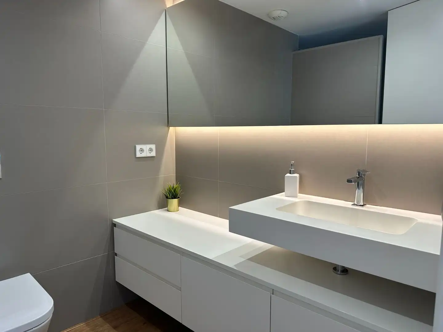 Flat with lift to rent in Sant Josep - Zona Hospital, imagen 21