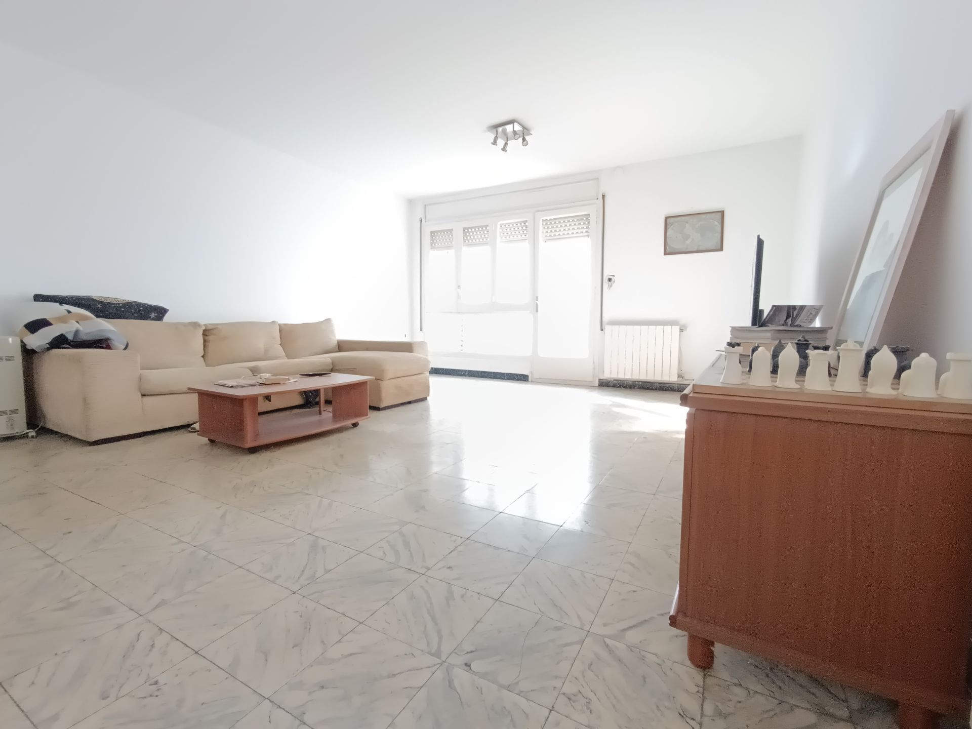 Sala d'estar de Pis en venda en Badalona amb Calefacció, Terrassa i Traster