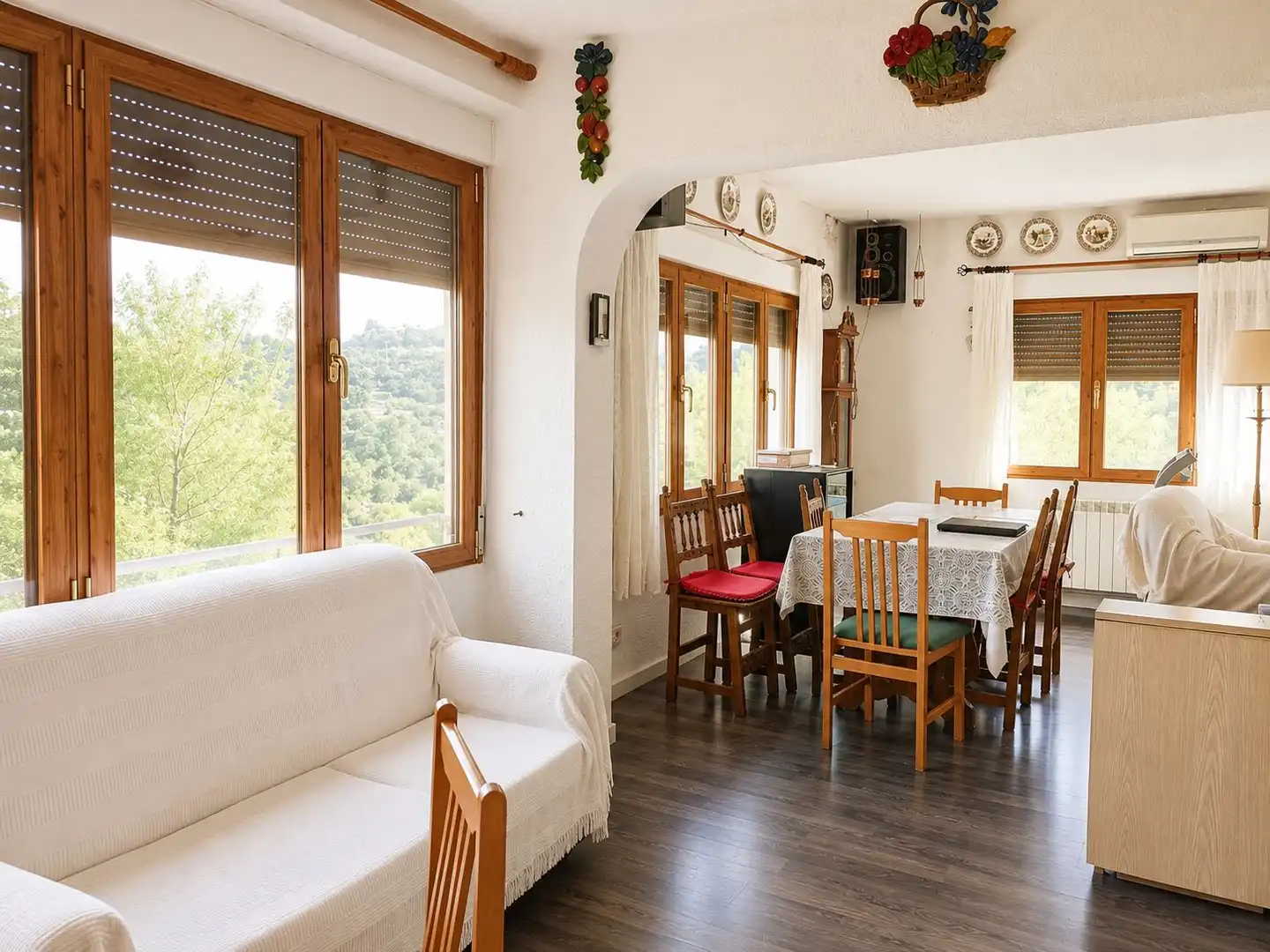 Comedor de Casa o chalet en venta en Perales de Tajuña con Jardín privado, Piscina y Alarma