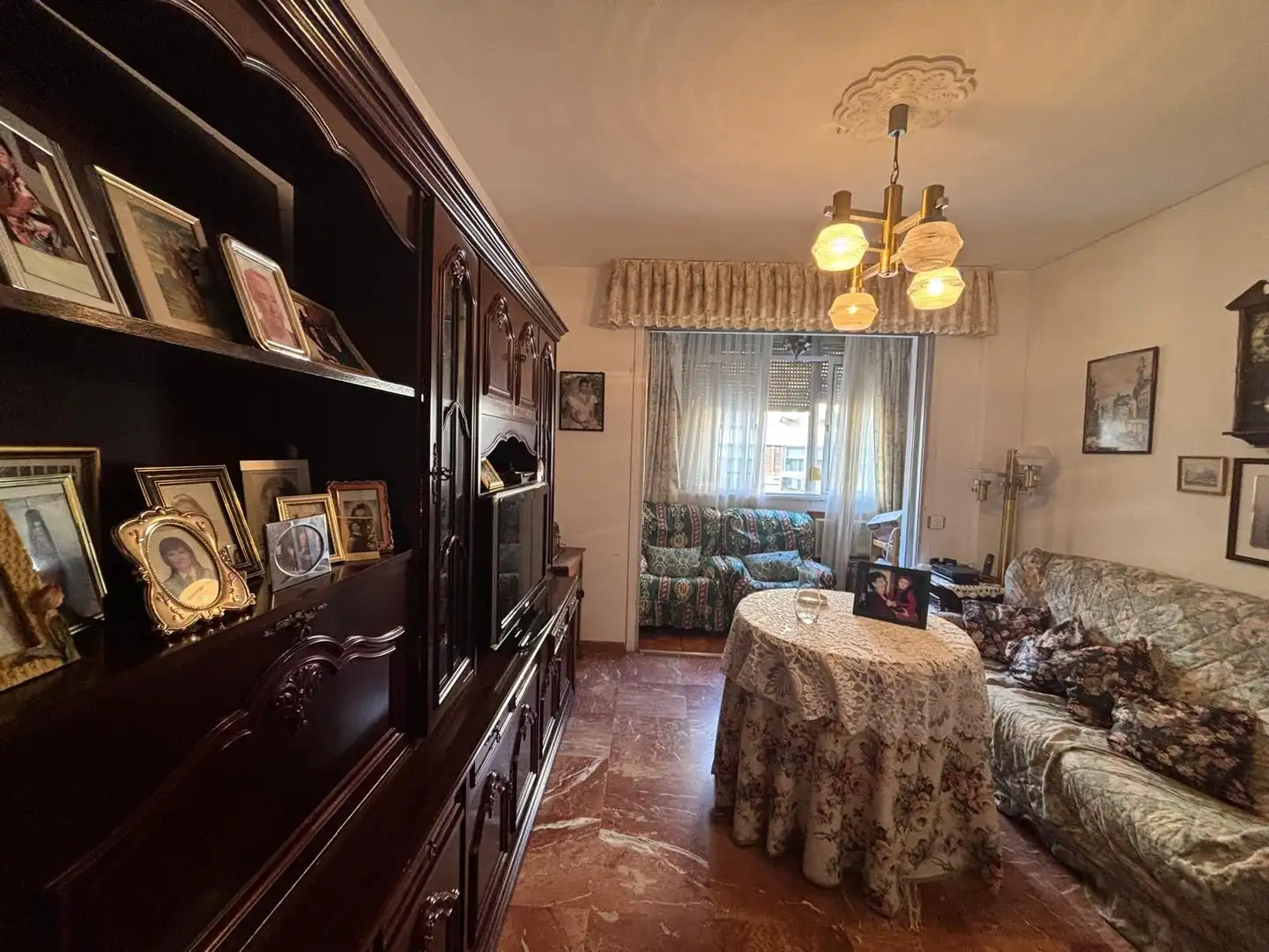 Living room of Flat for sale in Sevilla  with Air Conditioner, Heating and Terrace