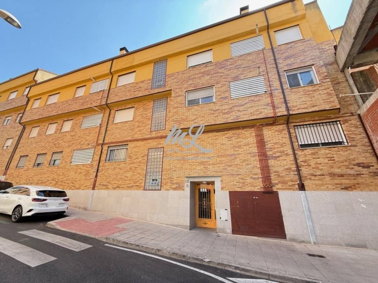 Exterior view of Duplex for sale in  Toledo Capital  with Heating, Storage room and Community pool