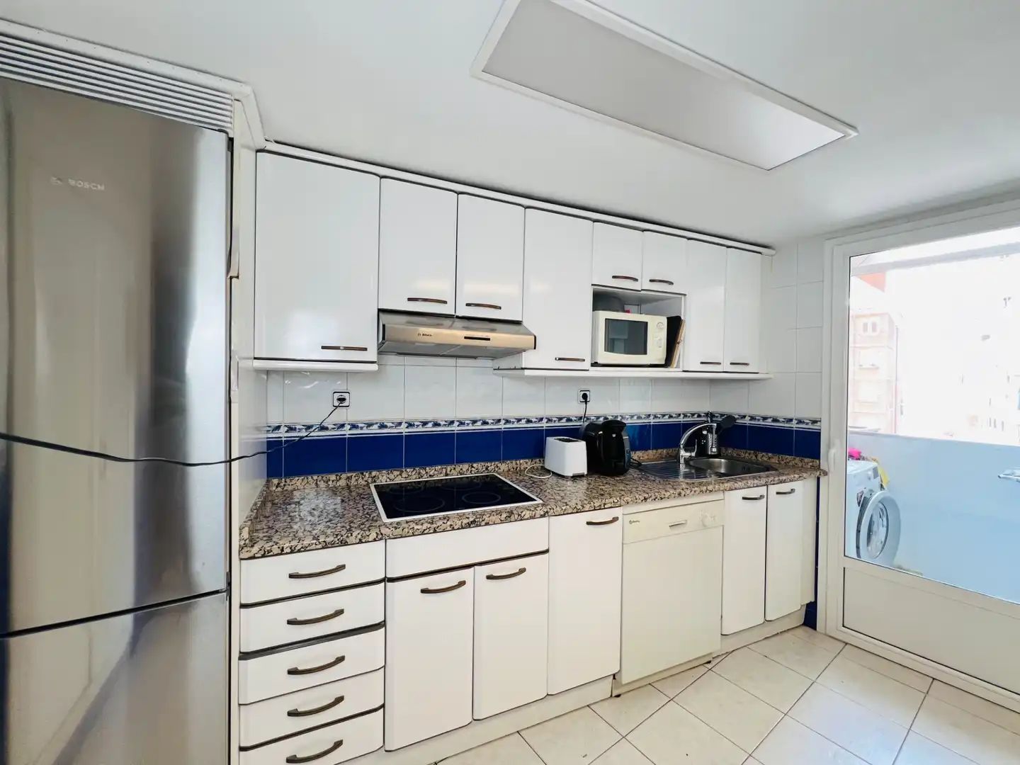 Küche von Wohnung zum Verkauf in Zaragoza mit Klimaanlage, Möbliert und Balkon