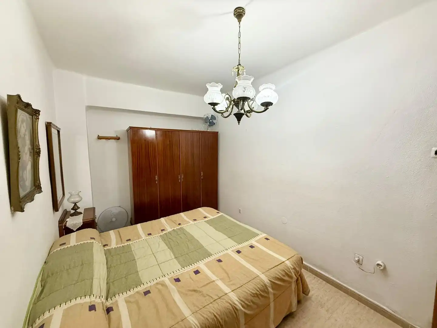 Bedroom of Flat for sale in Almería  with Air Conditioner, Furnished and Balcony
