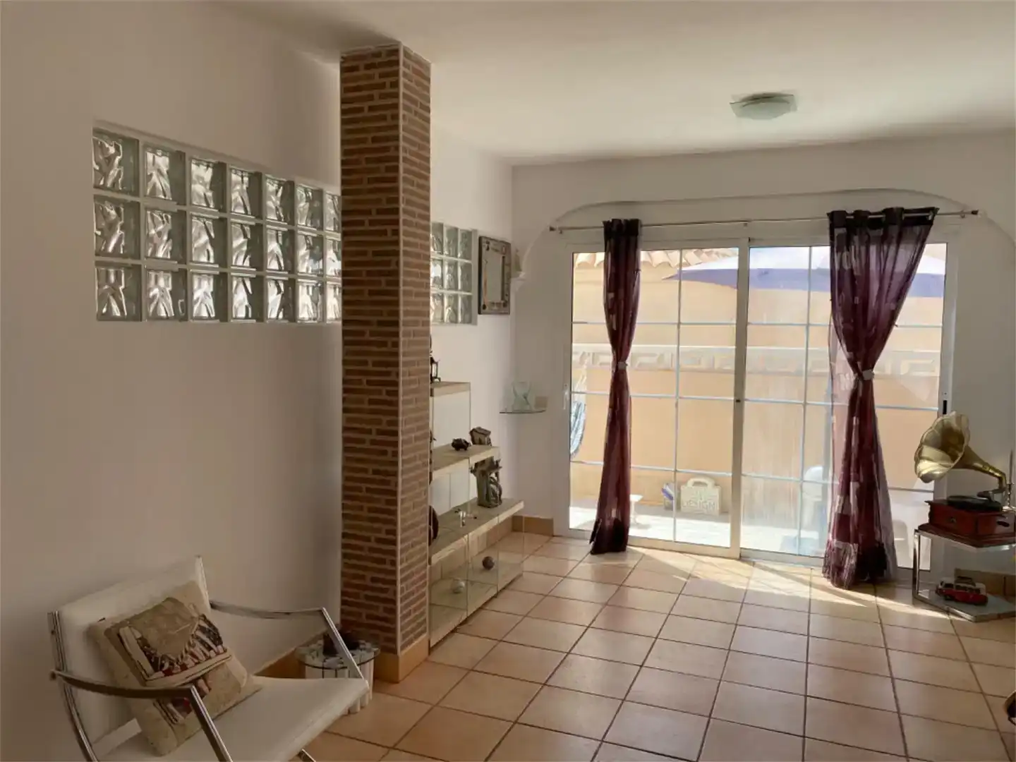 Casa adosada en venda en Antigua amb Aire condicionat