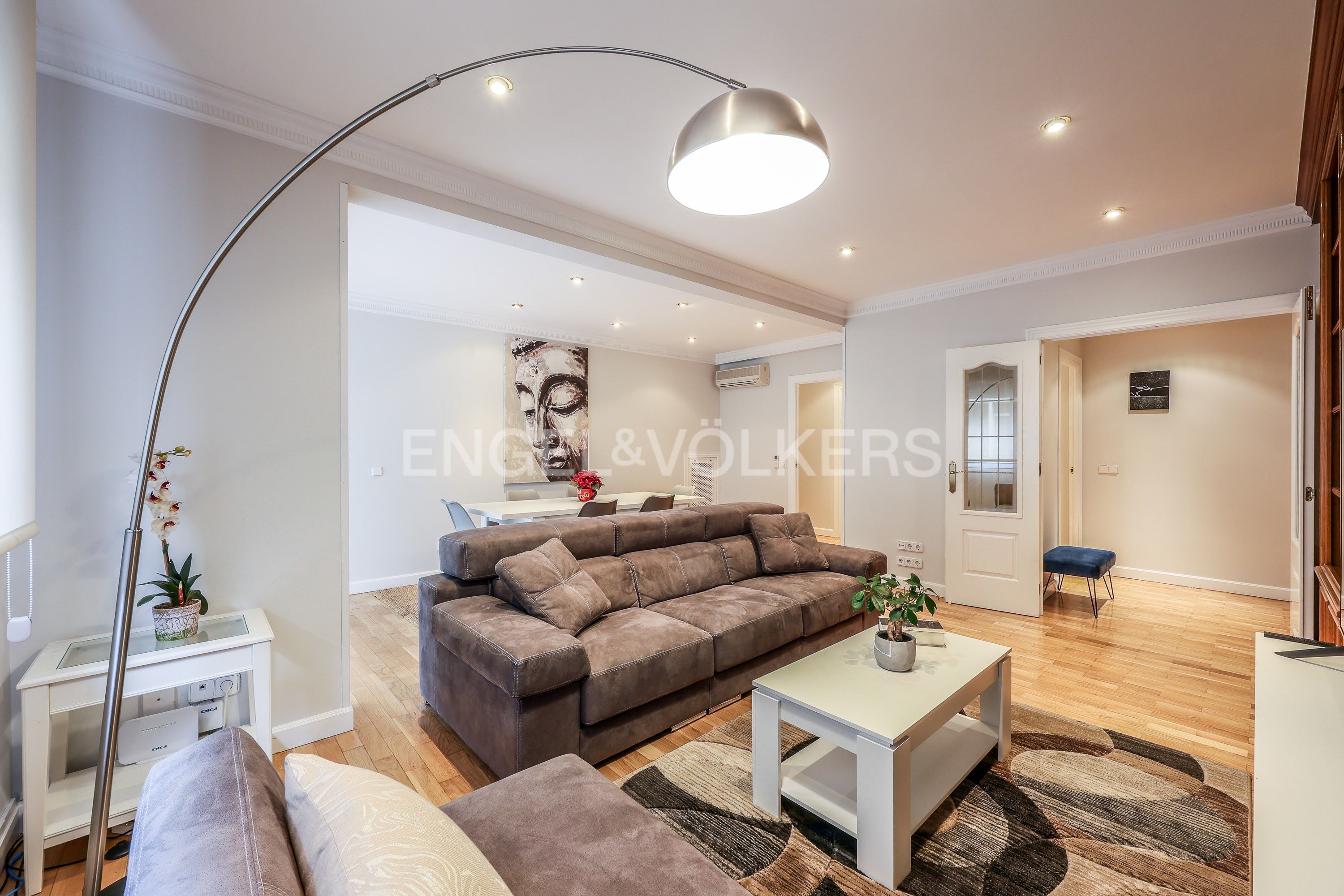 Living room of Apartment to rent in  Madrid Capital  with Air Conditioner, Heating and Parquet flooring