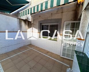 Terrassa de Casa adosada en venda en Montequinto amb Aire condicionat i Terrassa