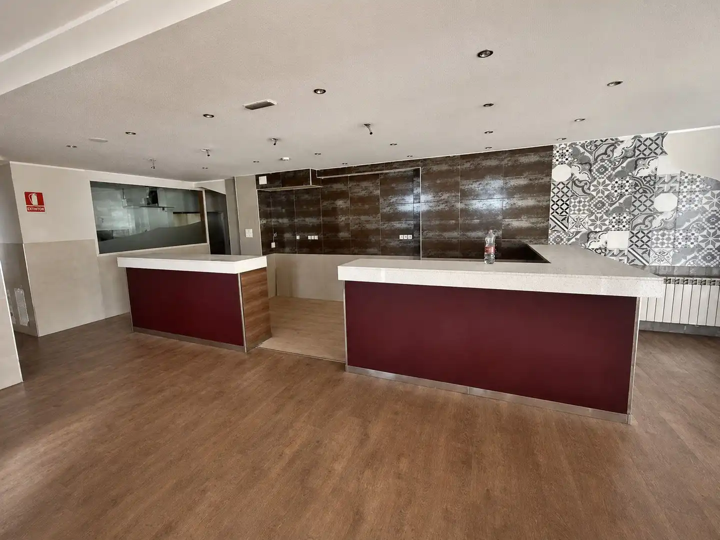 Locale commerciale in affitto a Les Escaldes, imagen 4
