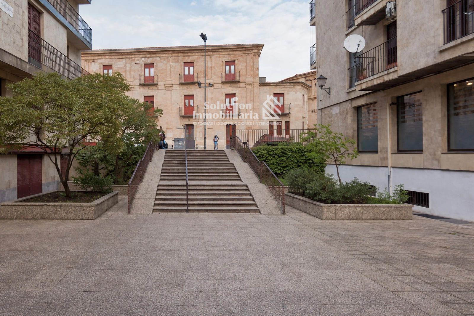 Vista exterior de Edificio en venta en Salamanca Capital