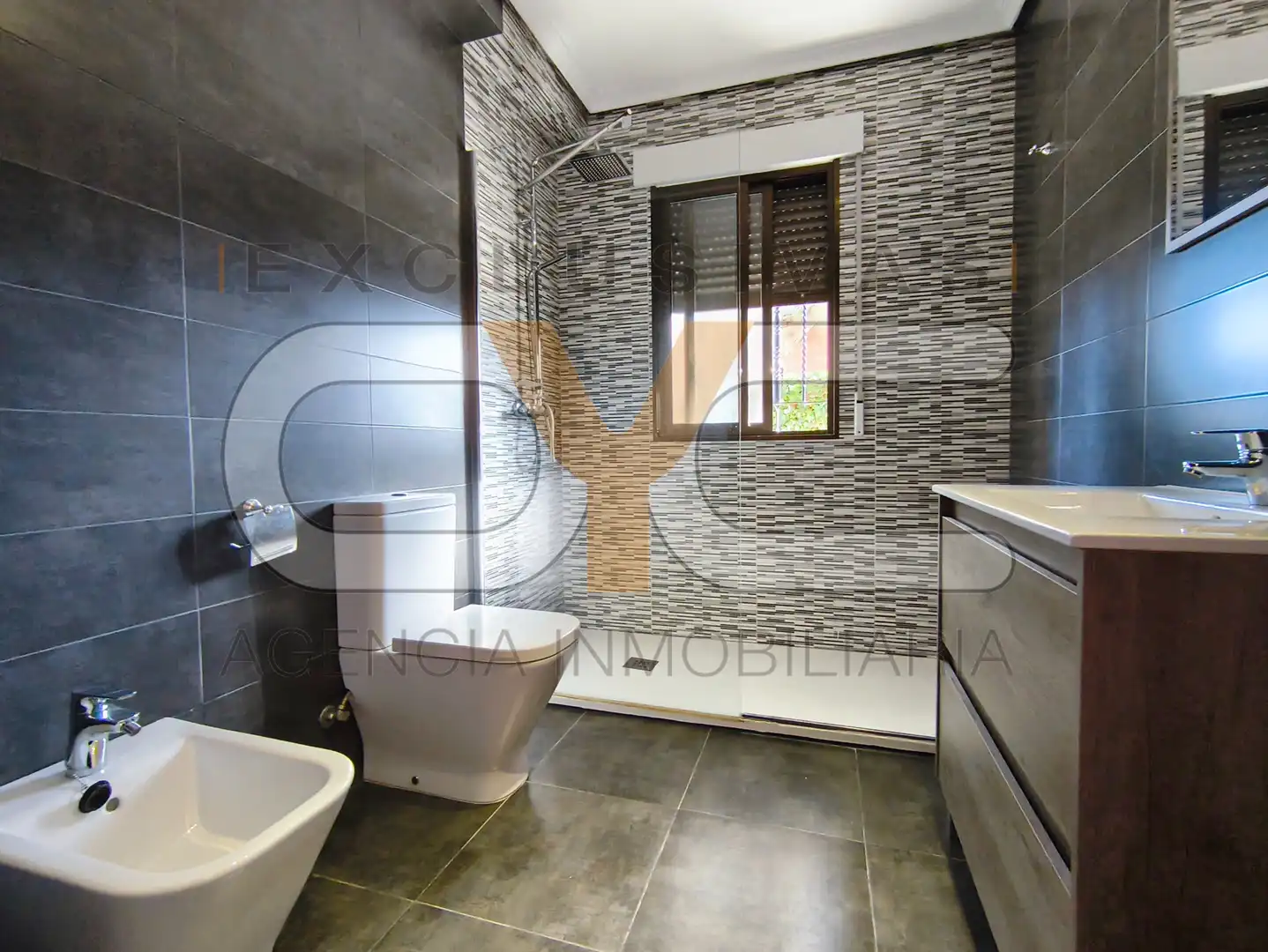 Baño de Casa o chalet en venta en Griñón con Calefacción, Jardín privado y Terraza