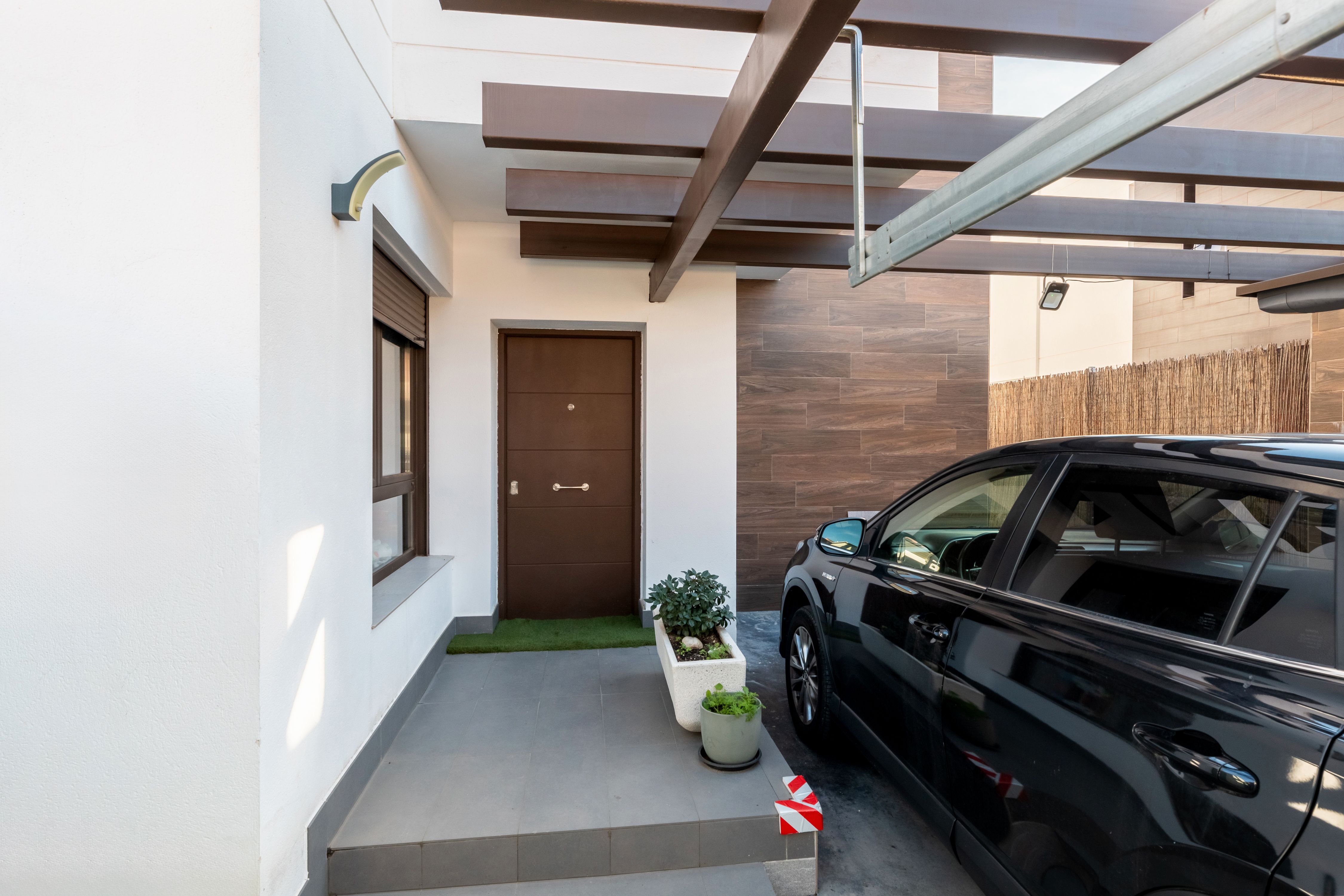 Casa adosada en venda en Arroyomolinos (Madrid) amb Calefacció, Jardí privat i Moblat