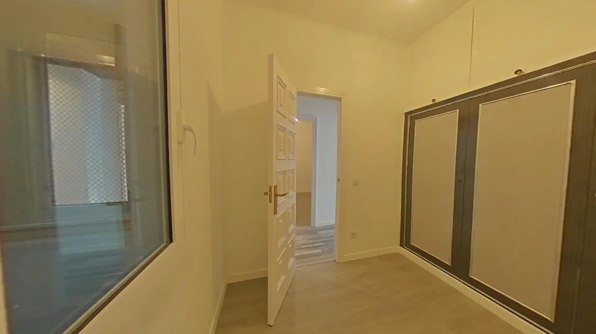 Flat for sale in C/ Corsega, imagen 16
