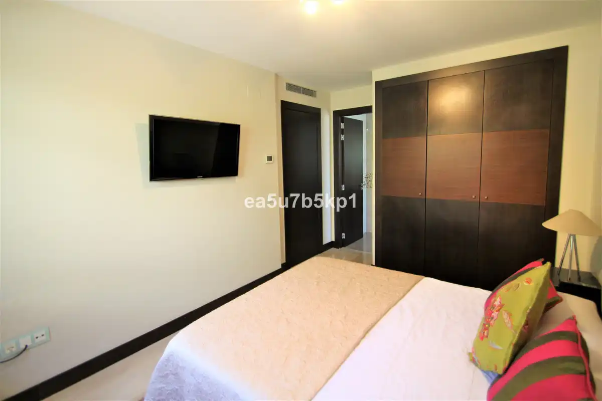 Apartamento con piscina en venta en Benahavís pueblo, imagen 18