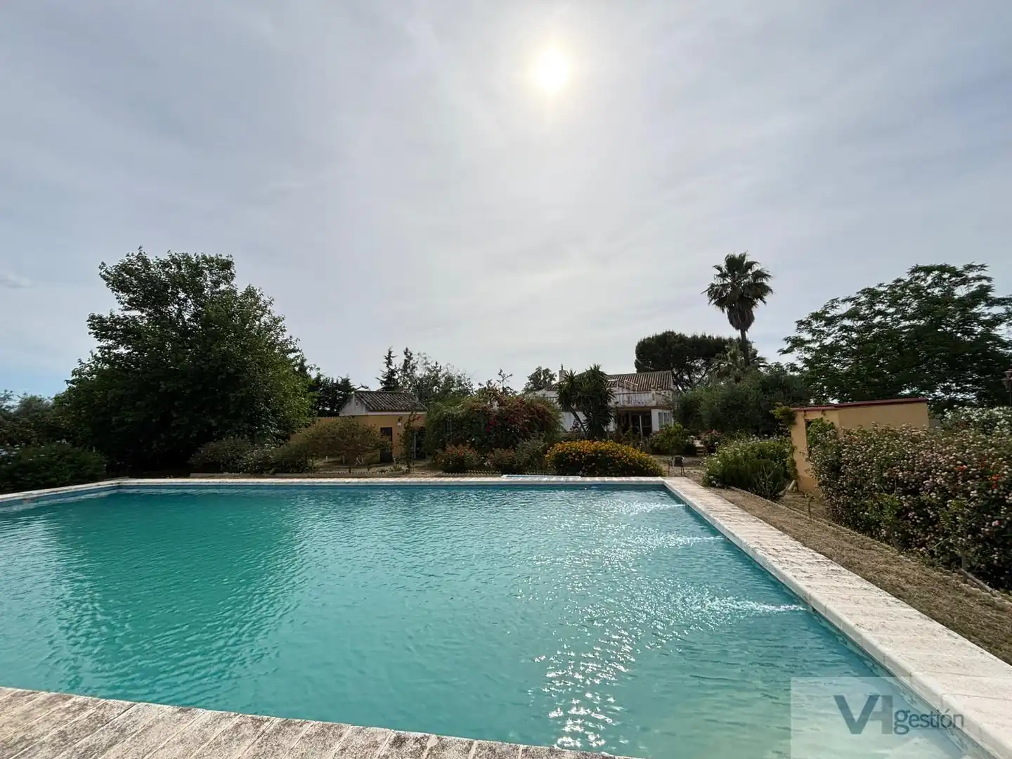 Piscina de Finca rústica en venta en Morón de la Frontera con Aire acondicionado, Calefacción y Terraza