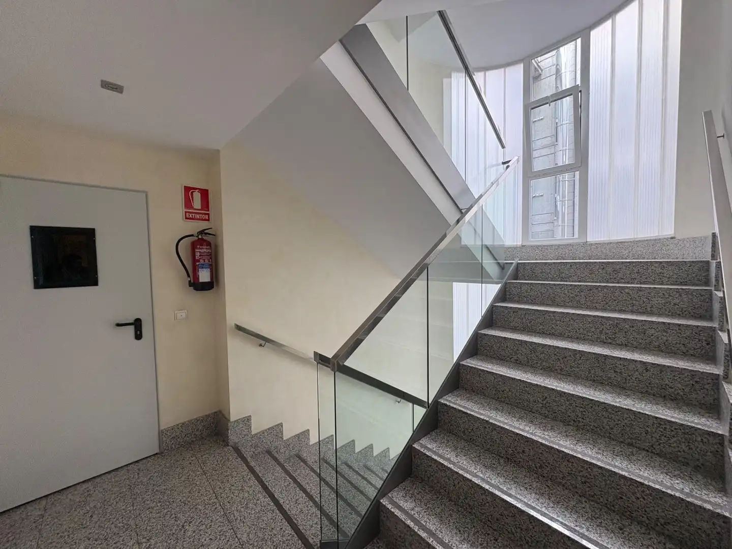 Apartment with lift for sale in MSP, imagen 13