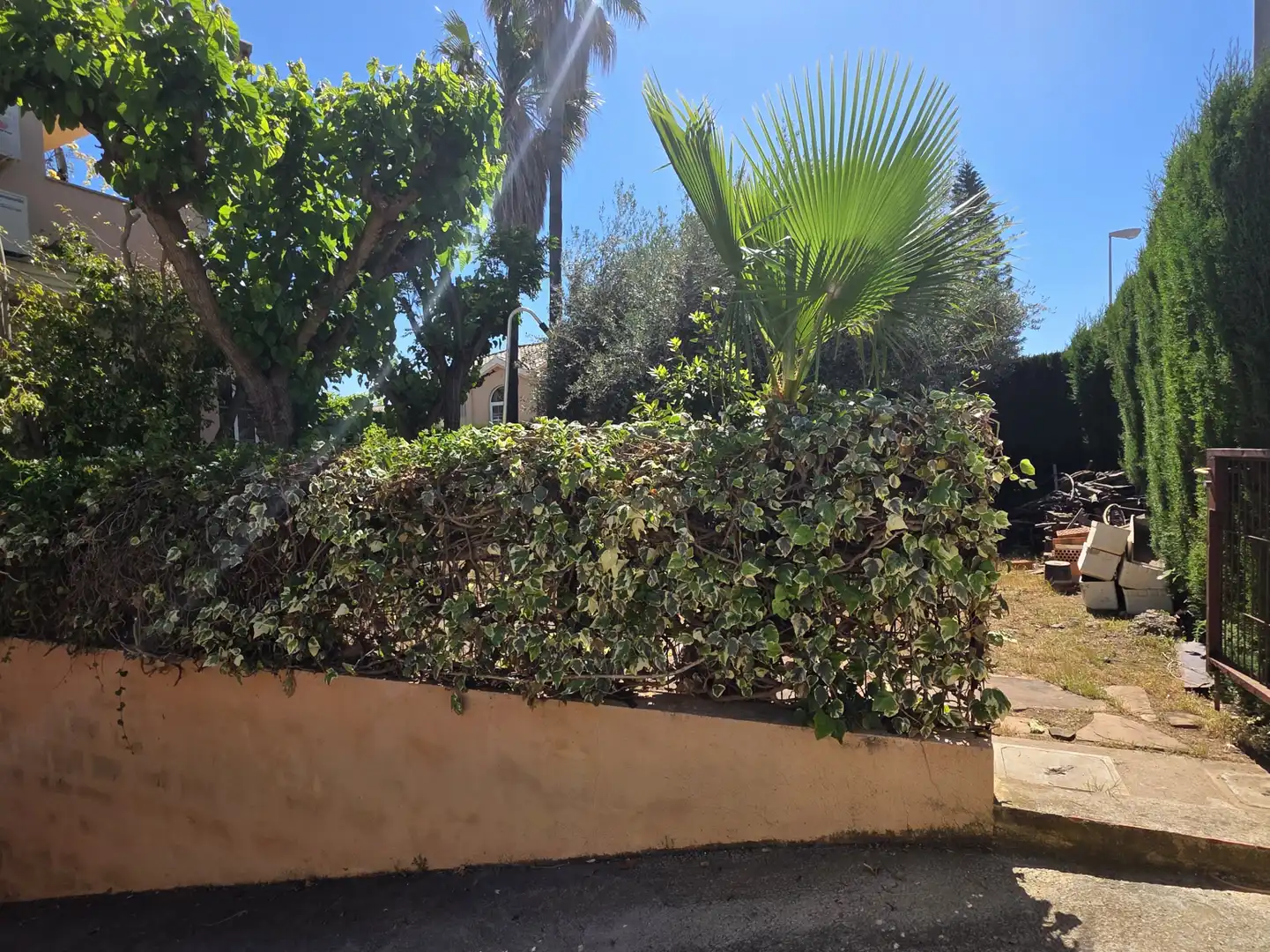 Jardí de Casa adosada en venda en Benicasim / Benicàssim amb Calefacció, Jardí privat i Terrassa