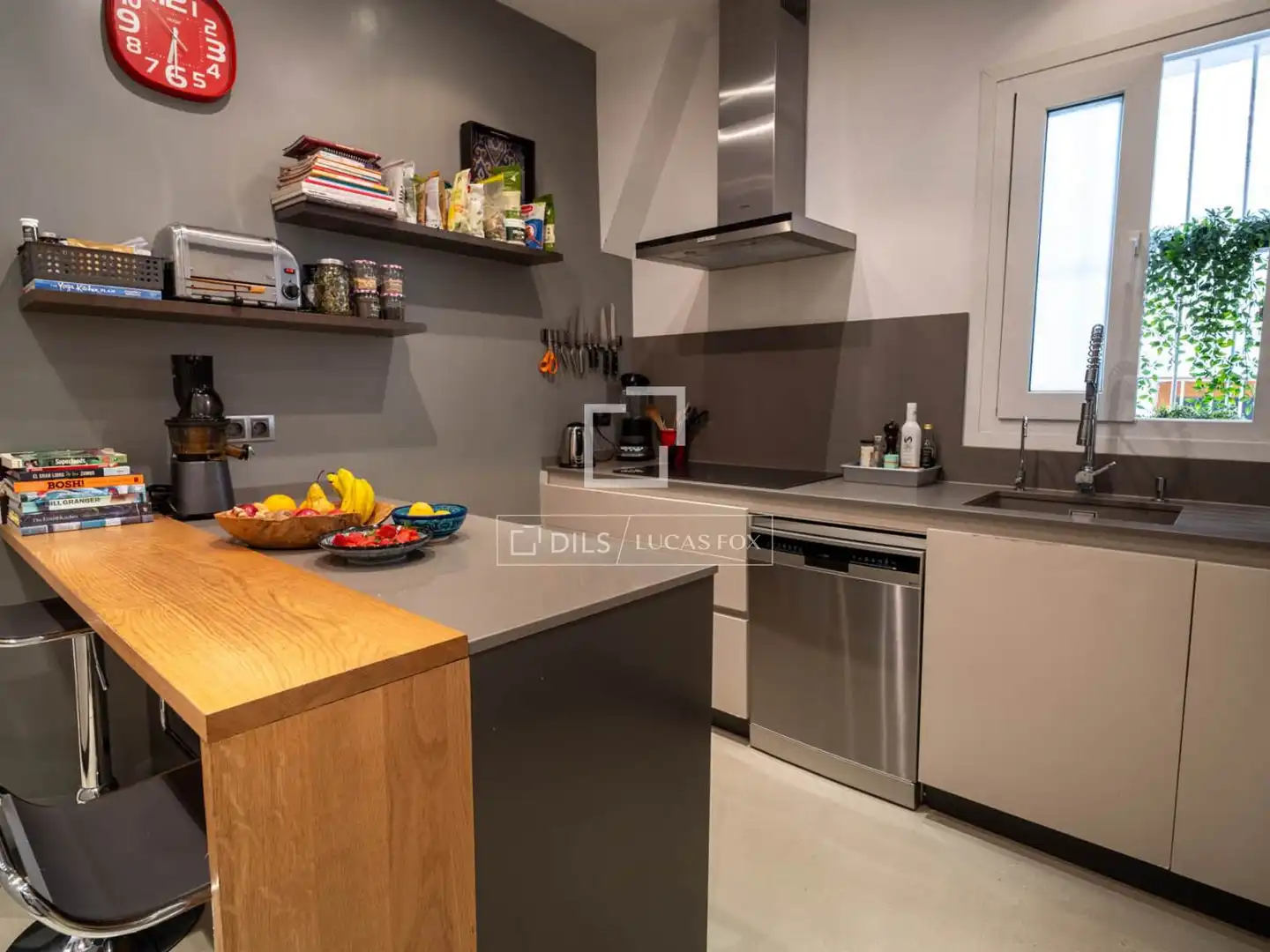 Kitchen of Flat for rent in  Palma de Mallorca  with Air Conditioner, Heating and Parquet flooring