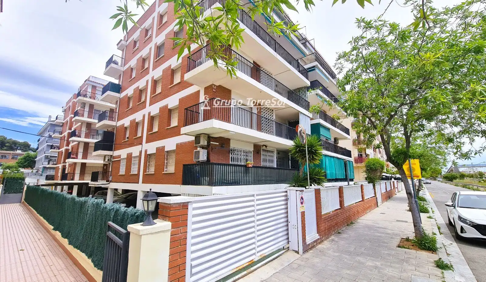 Piso en venta en Baixador, Segur de Calafell