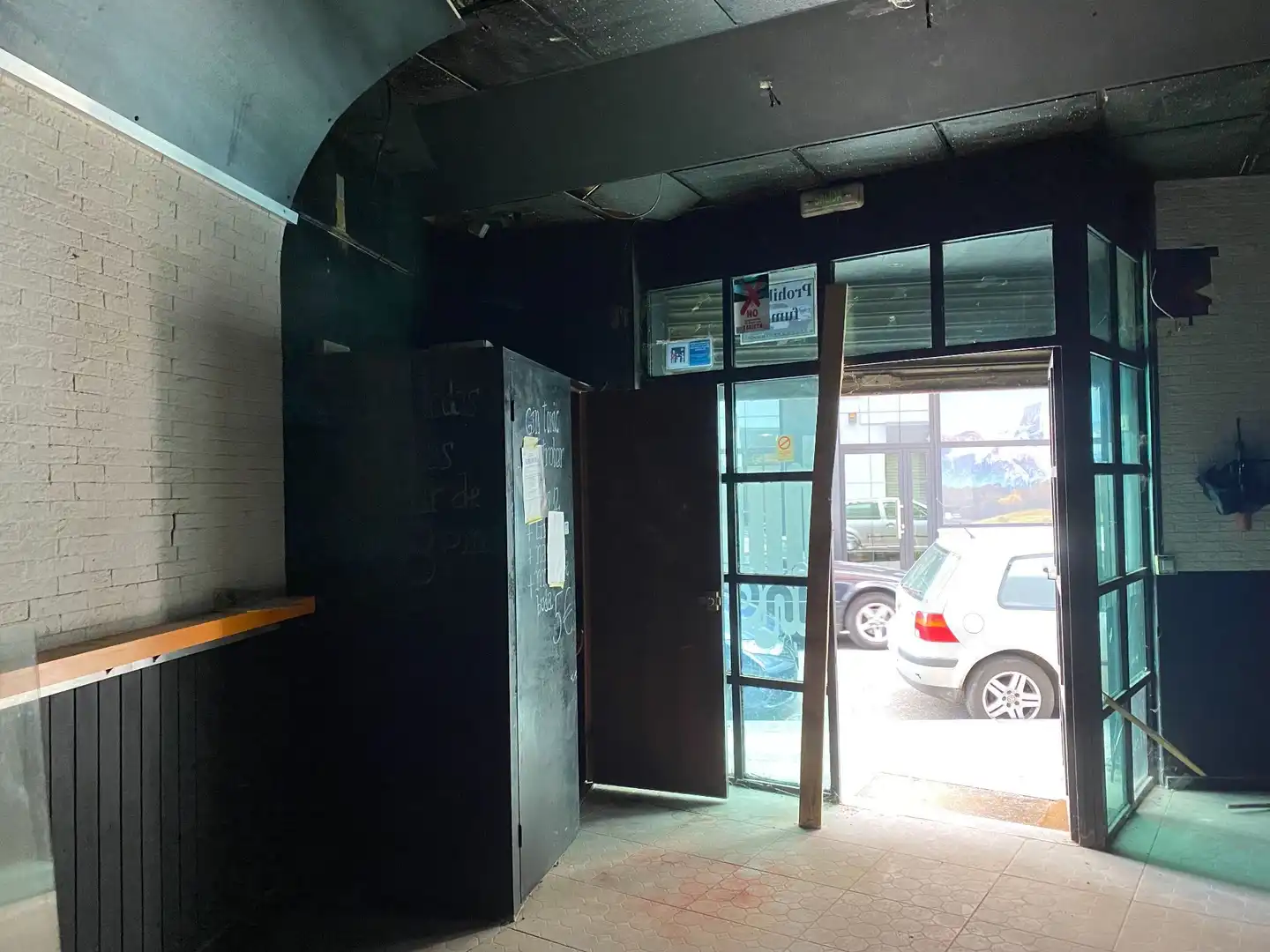 Local comercial en venda a Bernabé Pendás, imagen 2