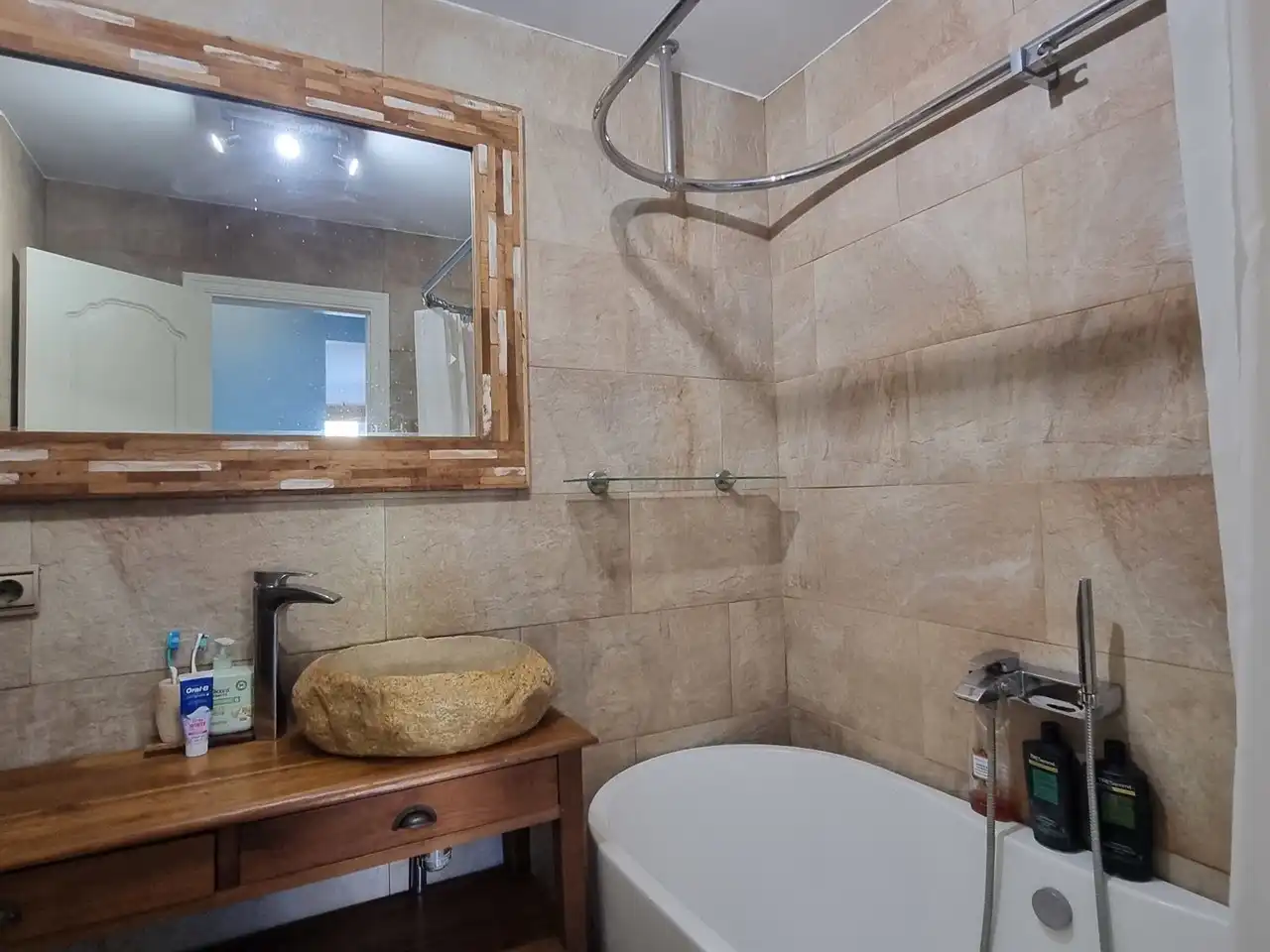 Bany de Apartament en venda en Manilva amb Terrassa i Piscina