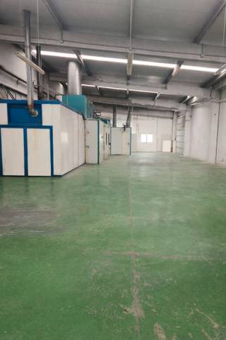 Nave industrial en Venta en Sant Llorenç d'Hortons