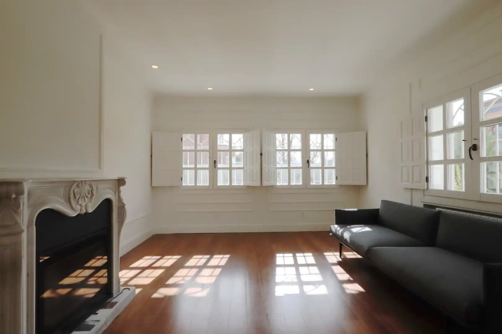 Sala d'estar de Casa o xalet de lloguer en Madrid amb Aire condicionat, Calefacció i Jardí privat