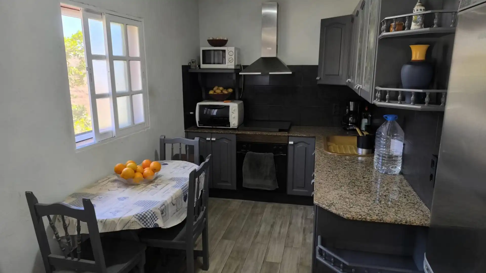 Cuina de Casa o xalet en venda en Gáldar