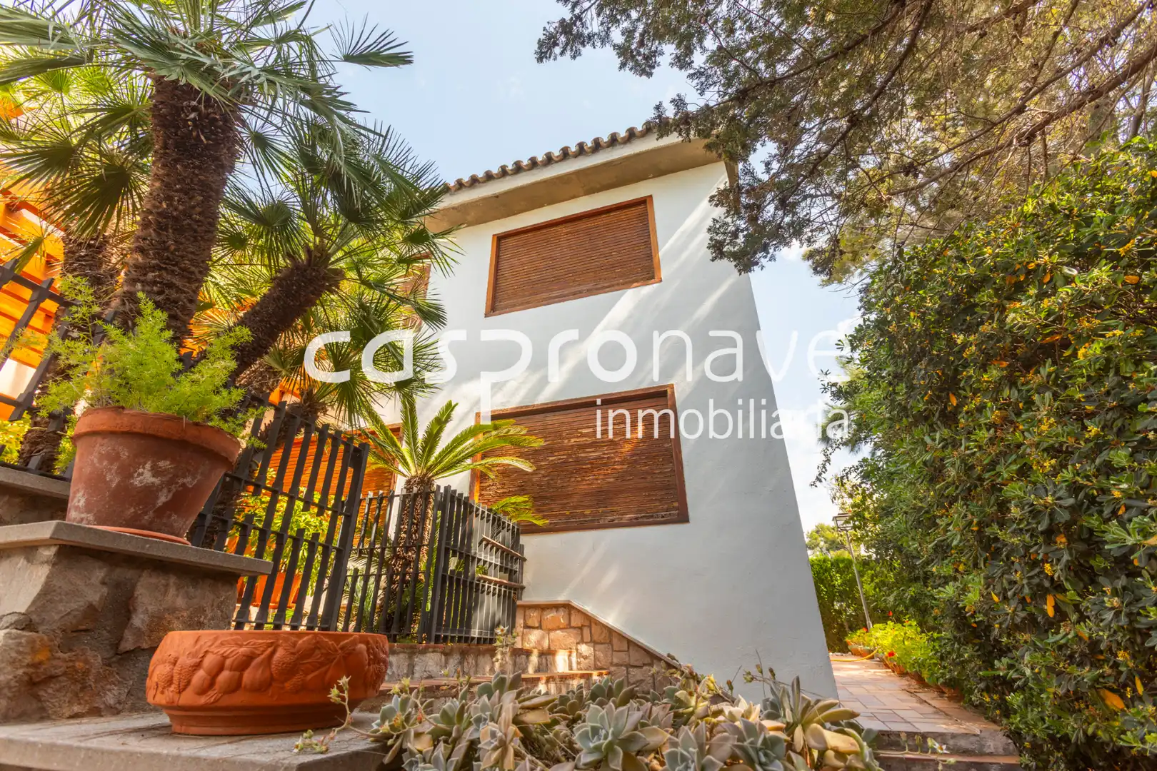 Vista exterior de Casa o xalet en venda en Oropesa del Mar / Orpesa amb Jardí privat, Terrassa i Piscina