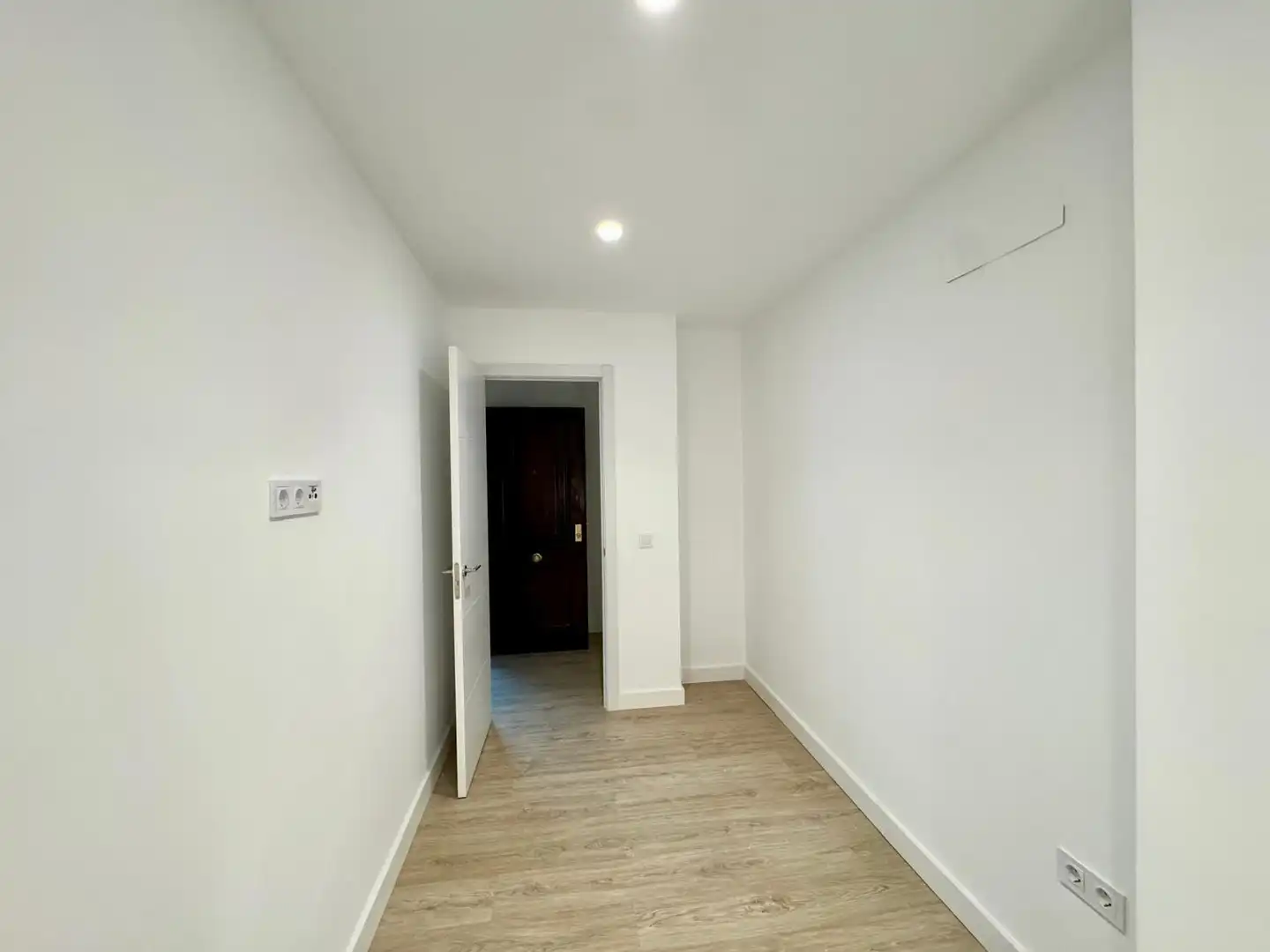 Wohnungen zum Verkauf in Málaga mit Klimaanlage, Terrasse und Balkon