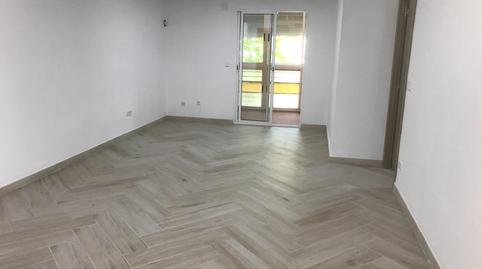 Photo 4 of Flat to rent in Villafontana - Estoril I, Madrid