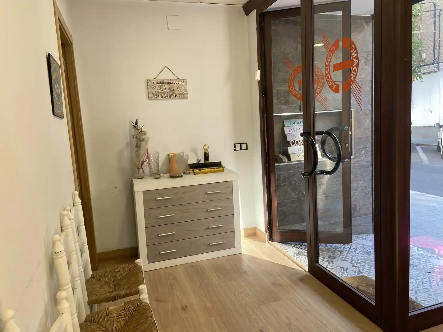 Business premises for sale in Calle de Damián de Castro, imagen 10