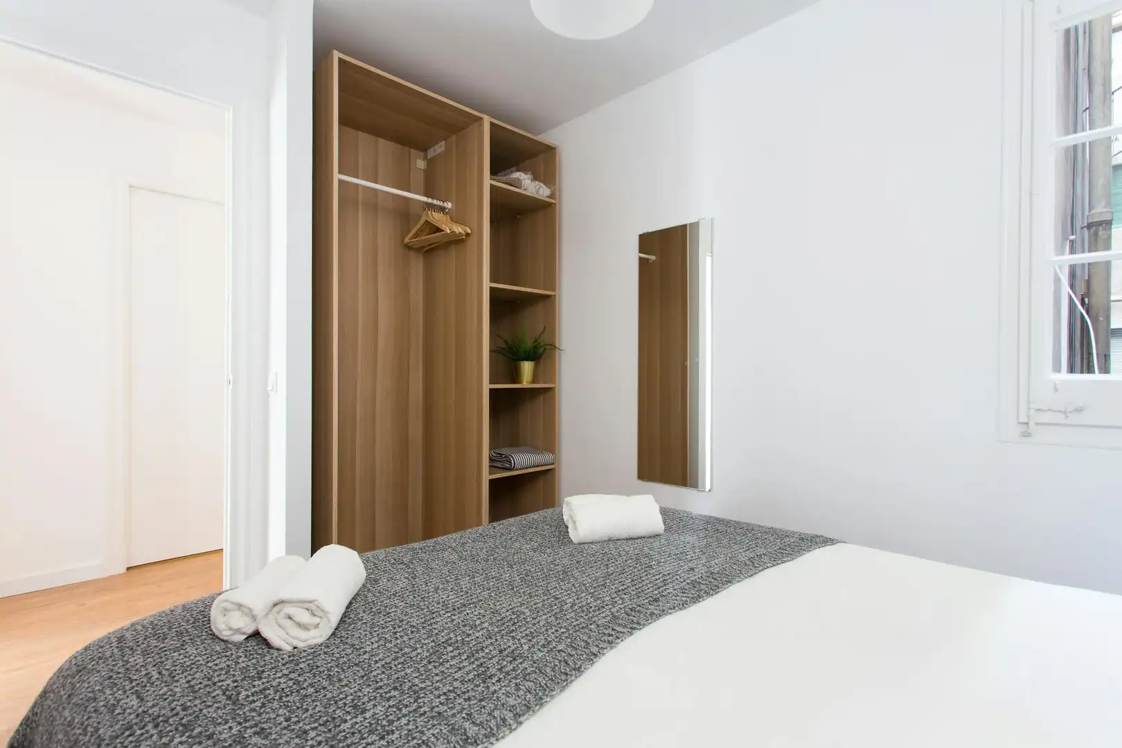Bedroom of Flat for rent in Barcelona  with Air Conditioner, Heating and Furnished