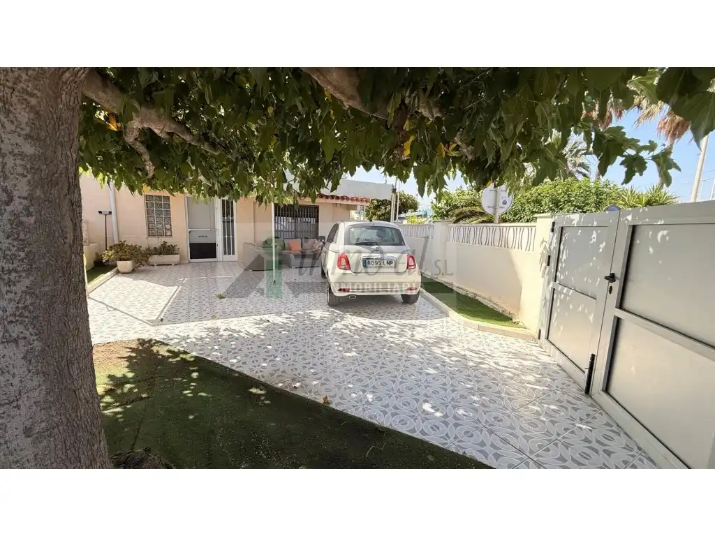 Parkplatz von Wohnungen zum Verkauf in Almazora / Almassora