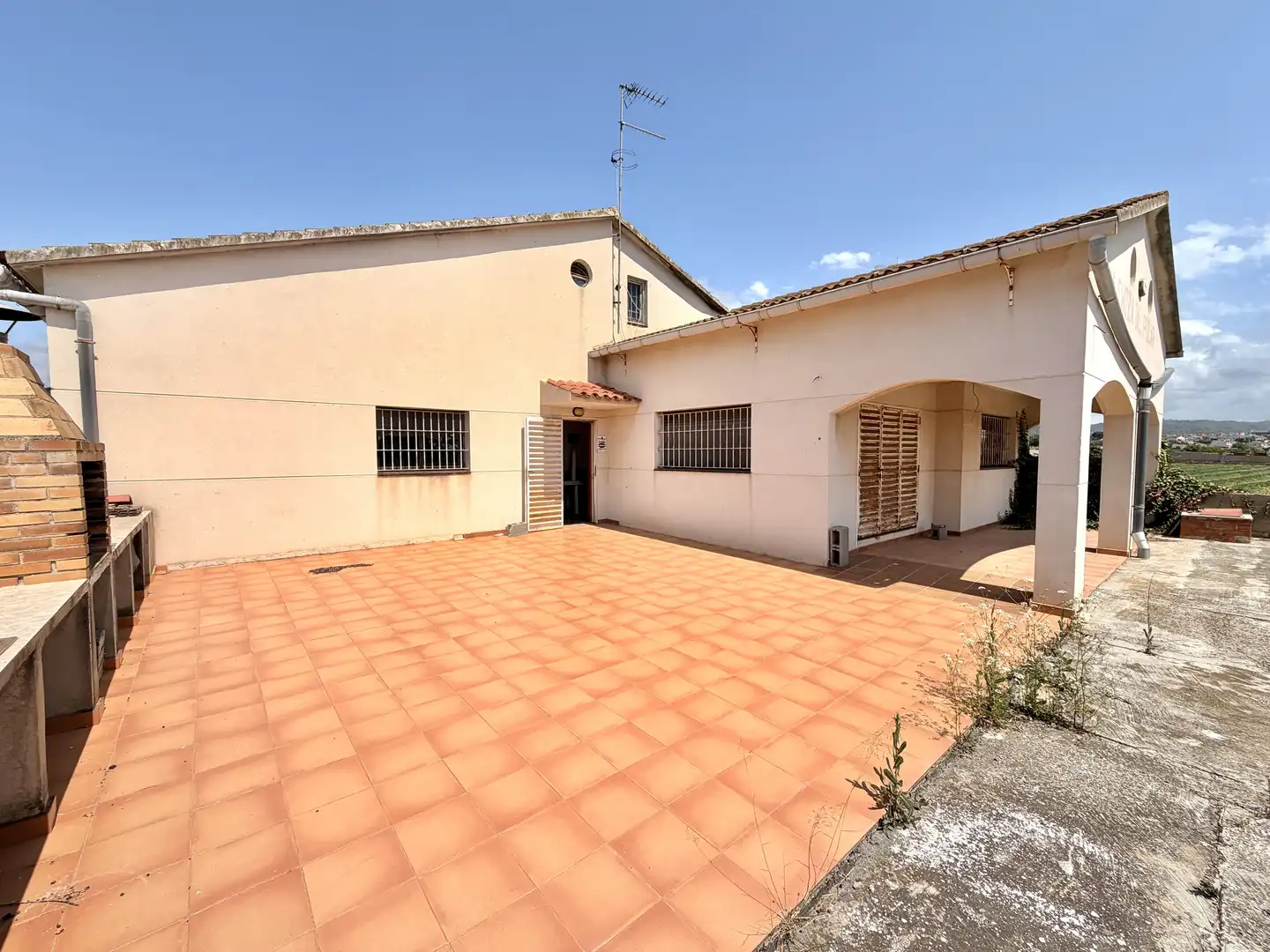 Vista exterior de Casa o chalet en venta en Vilanova i la Geltrú