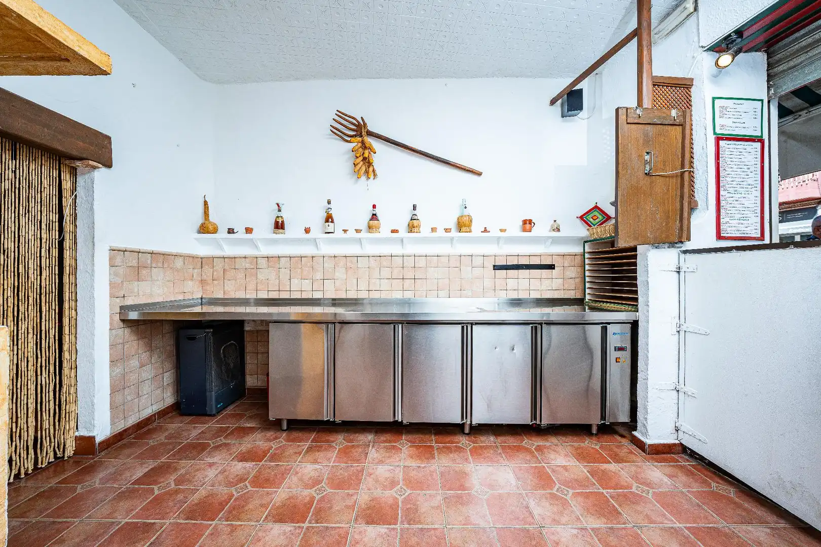 Kitchen of Commercial properties for sale in Villajoyosa / La Vila Joiosa  with Furnished