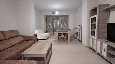 Foto 3 de Apartamento en venta en Centro, Estepona