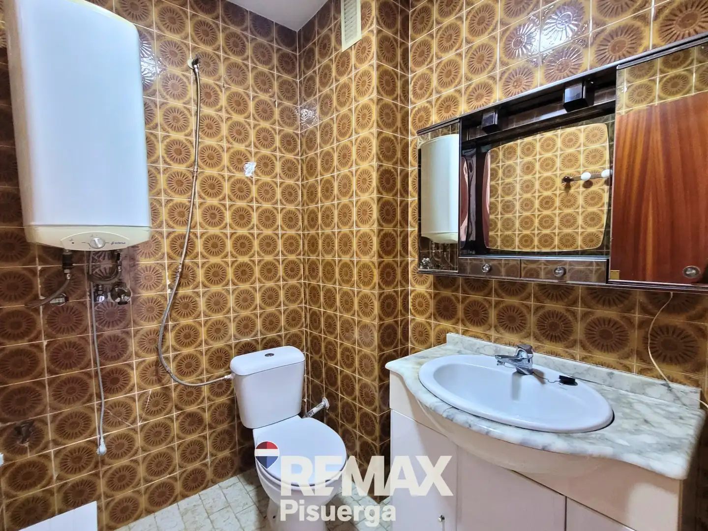 Baño de Piso en venta en Valladolid con Terraza y Balcón