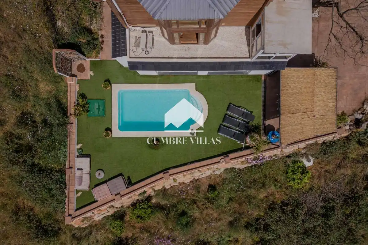 Casa rústica amb jardí en venda a Ítrabo, imagen 3