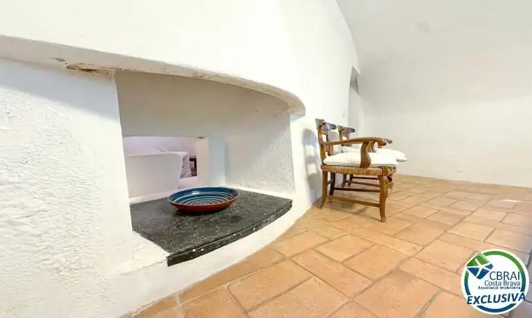 Houses for sale in Espolla, Girona