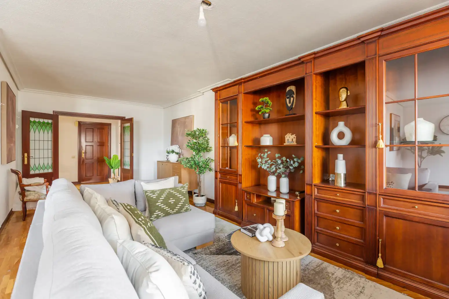 Sala de estar de Piso en venta en  Pamplona / Iruña con Calefacción, Parquet y Trastero
