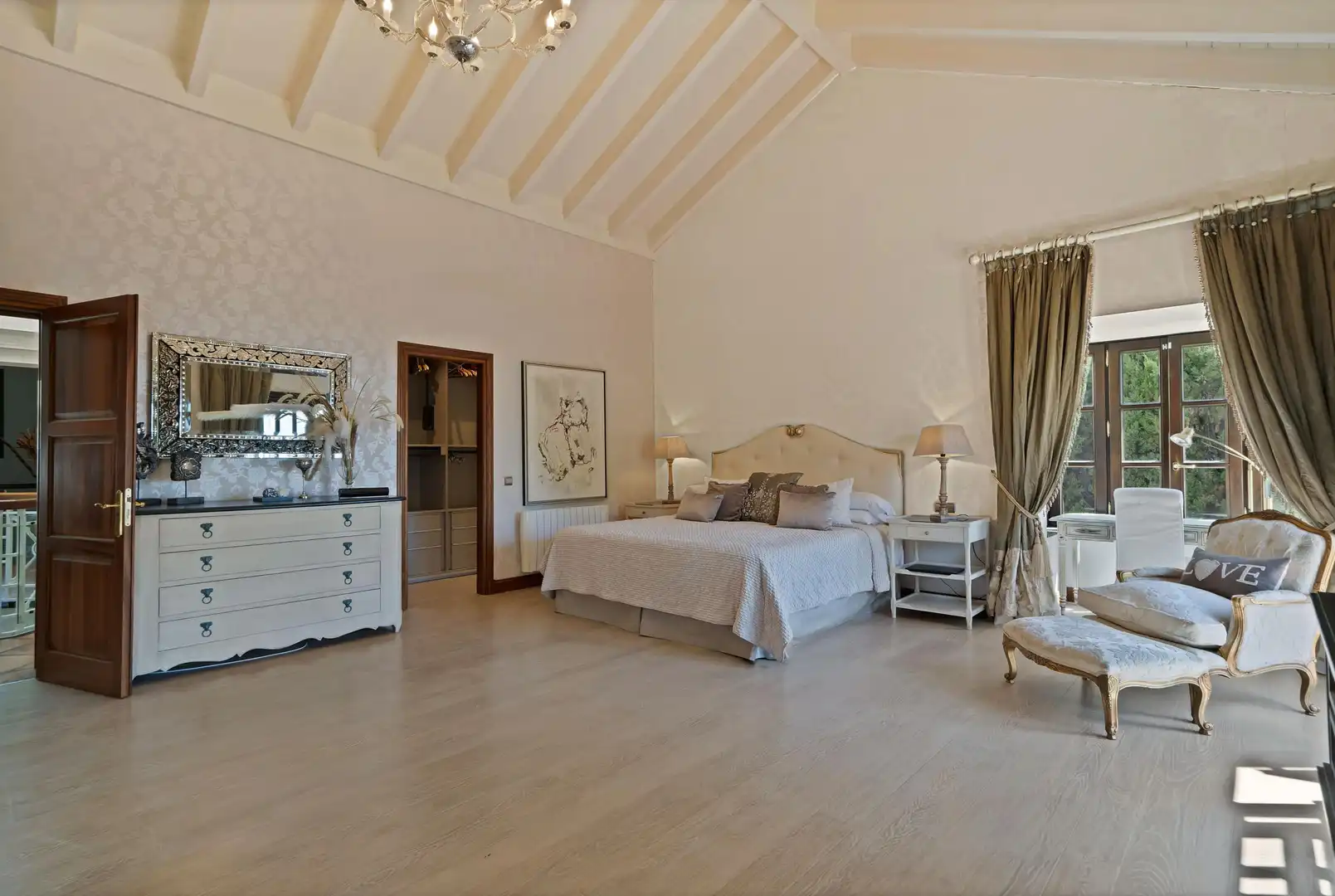 Habitación de Casa o chalet en venta en Marbella con Calefacción, Jardín privado y Terraza