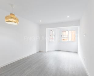 Living room of Apartment for sale in L'Hospitalet de Llobregat  with Heating