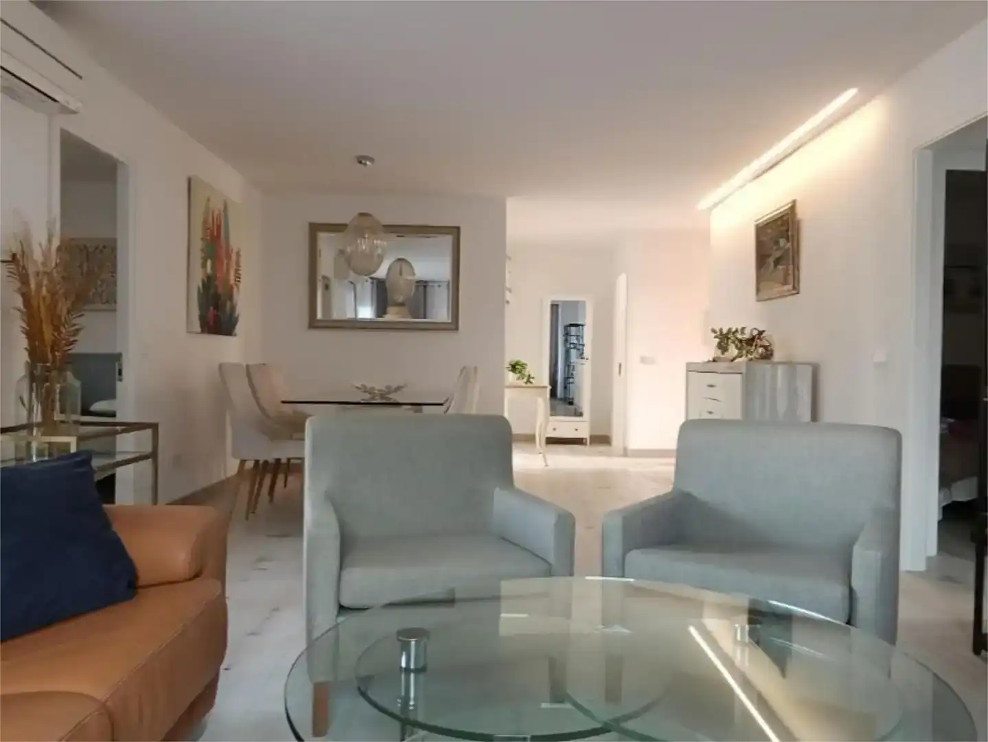 Menjador de Apartament de lloguer en Pollença amb Aire condicionat, Jardí privat i Parquet