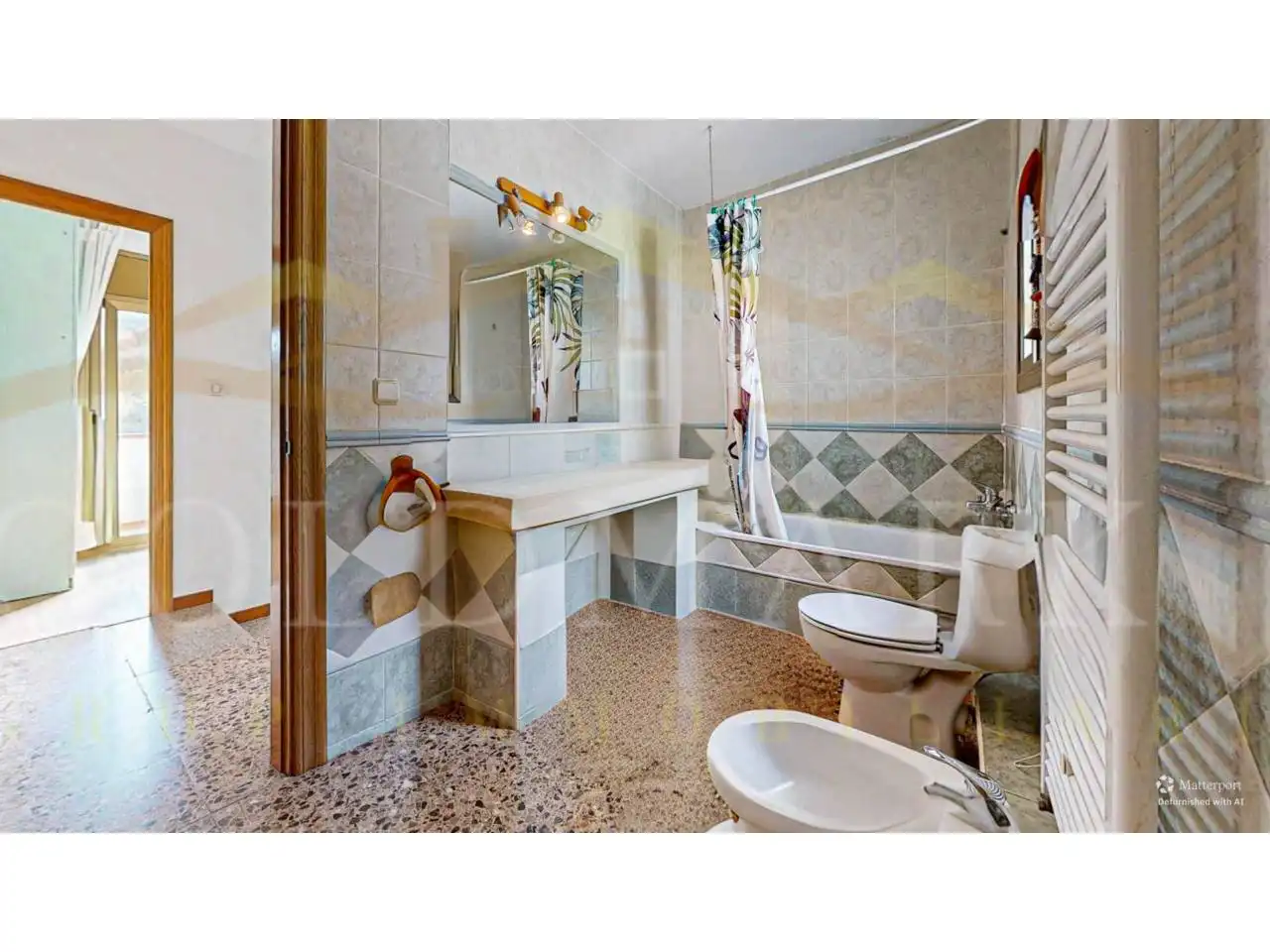 Baño de Casa o chalet en venta en Corbera de Llobregat con Aire acondicionado, Calefacción y Jardín privado